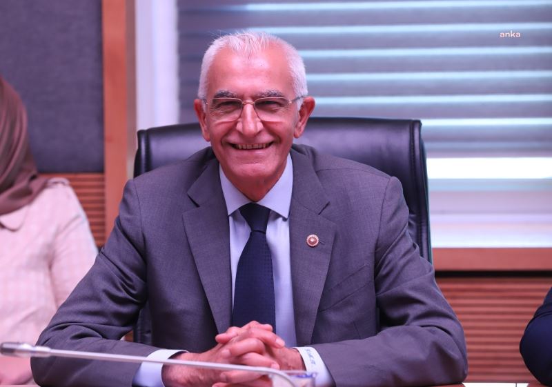 CHP’Lİ KILINÇ’TAN AKP’Lİ YAYMAN’A ‘DEZENFORMASYON YASASI’ TEPKİSİ: “YASA, İLETİŞİM BAŞKANLIĞI’NIN KURDUĞU DEZENFORMASYON MERKEZİNİ KOLAYLAŞTIRMAK İÇİN VE BASIN KURULUŞLARINI BASKILAMAYA YÖNELİK OLARAK GETİRİLMİŞTİR”