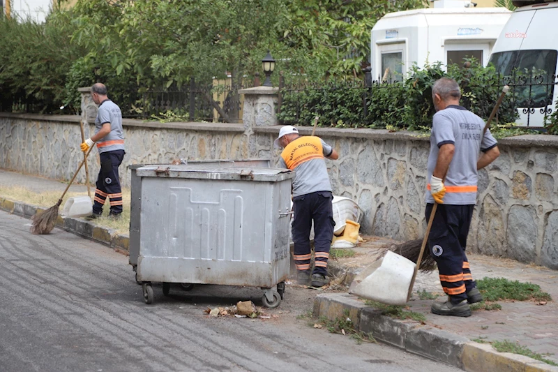 KARTAL BELEDİYESİ’NİN TEMİZLİK MESAİSİ 7/24 DEVAM EDİYOR