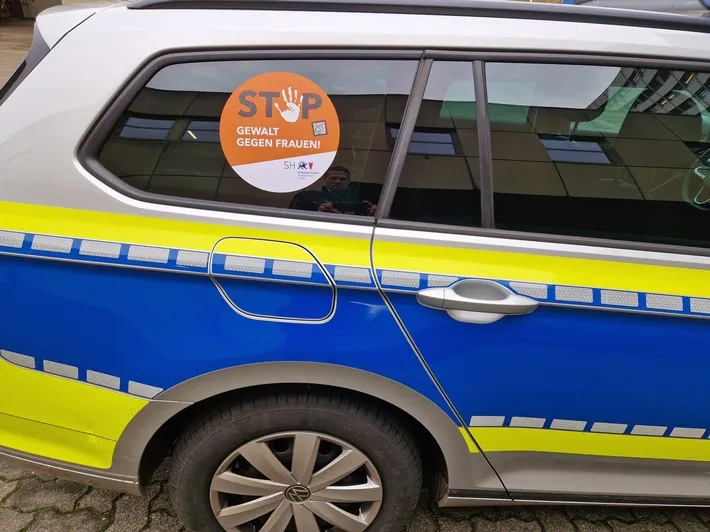 Orange Days: Polizeidirektion Lübeck setzt Zeichen gegen Gewalt an Frauen