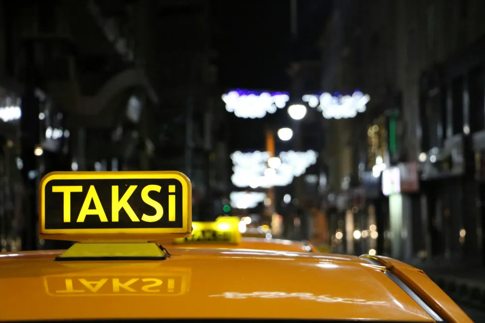 Hamburg’da Taksi Ücretlerinde Yeni Dönem: Esnek Fiyat Denemesi Başlıyor