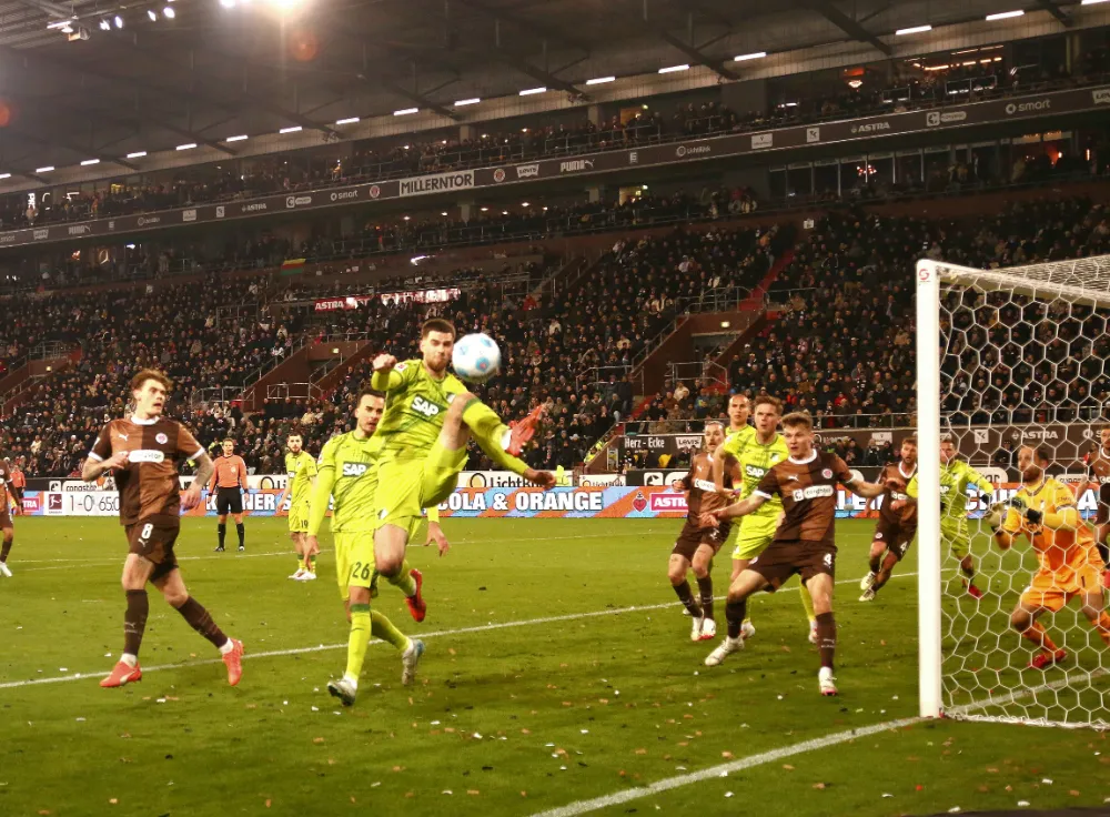 St. Pauli’den Kritik Zafer! Hoffenheim’i Tek Golle Geçtiler