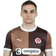 James Sands, St. Pauli’de Kalıyor