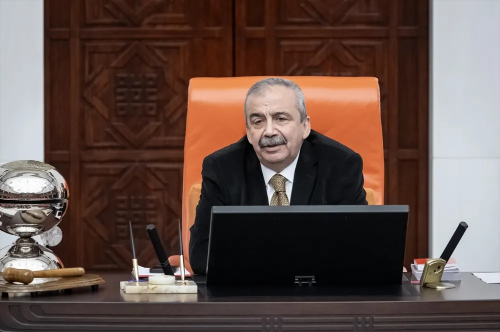 TBMM Başkanvekili Sırrı Süreyya Önder hayatını kaybetti
