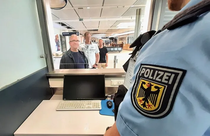 Bremen Havalimanı